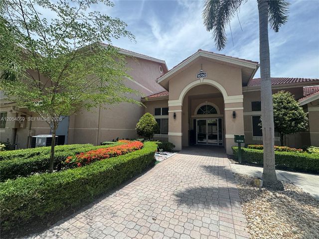 10610 SW 158th Ct 206, Miami, FL 33196
