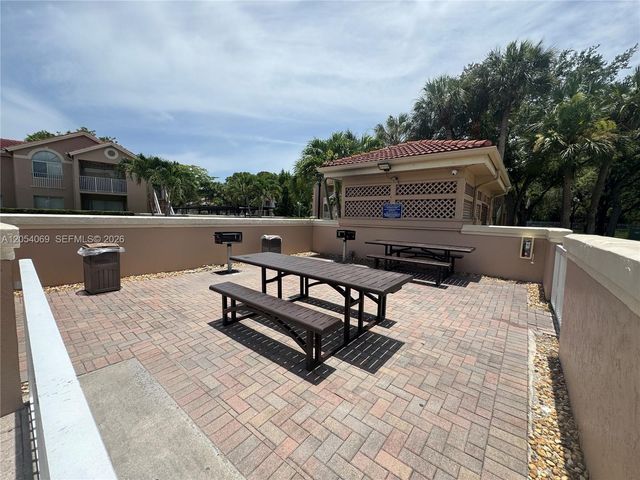 10610 SW 158th Ct 206, Miami, FL 33196