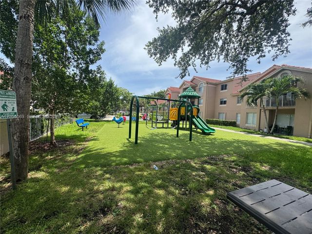 10610 SW 158th Ct 206, Miami, FL 33196