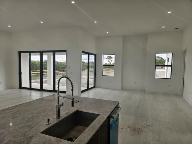 2324 Deer Run Trail, The Acreage, FL 33470