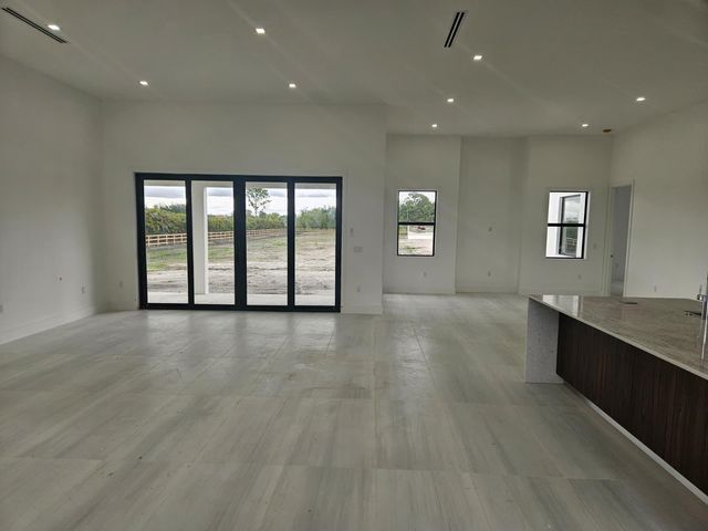 2324 Deer Run Trail, The Acreage, FL 33470