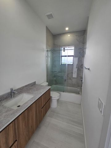 2324 Deer Run Trail, The Acreage, FL 33470