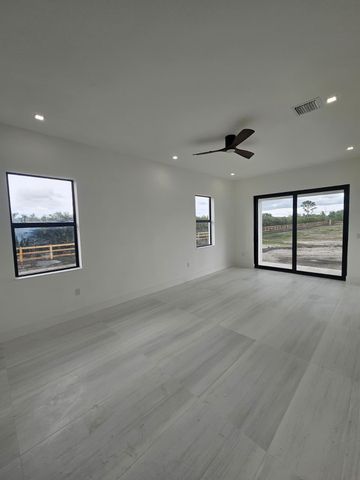 2324 Deer Run Trail, The Acreage, FL 33470