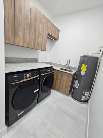 2324 Deer Run Trail, The Acreage, FL 33470