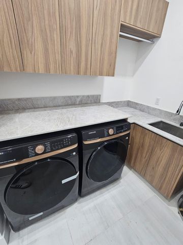 2324 Deer Run Trail, The Acreage, FL 33470