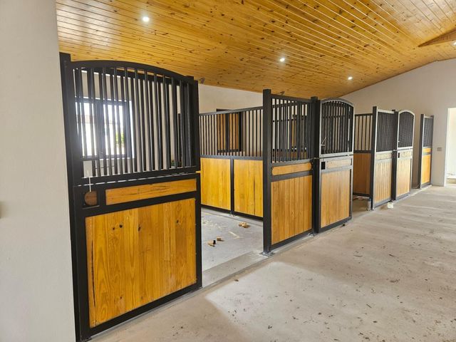 2324 Deer Run Trail, The Acreage, FL 33470