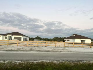 2324 Deer Run Trail, The Acreage, FL 33470