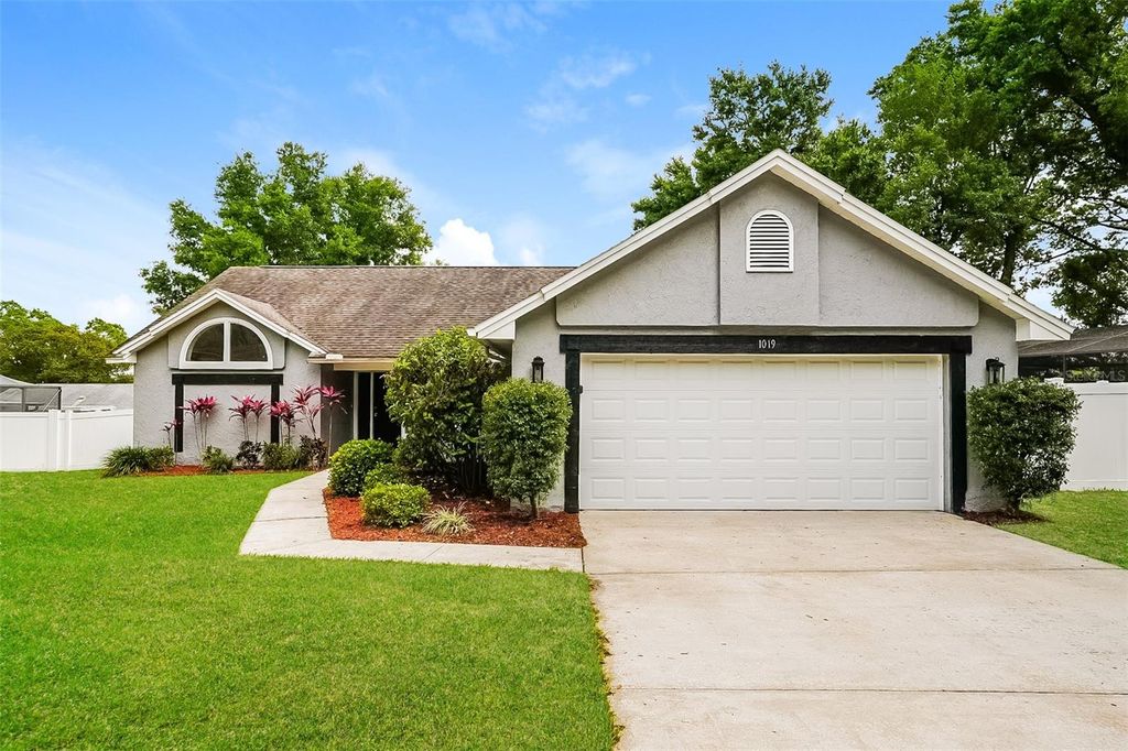 1019 RIDGEFIELD DRIVE, Valrico, FL 33594