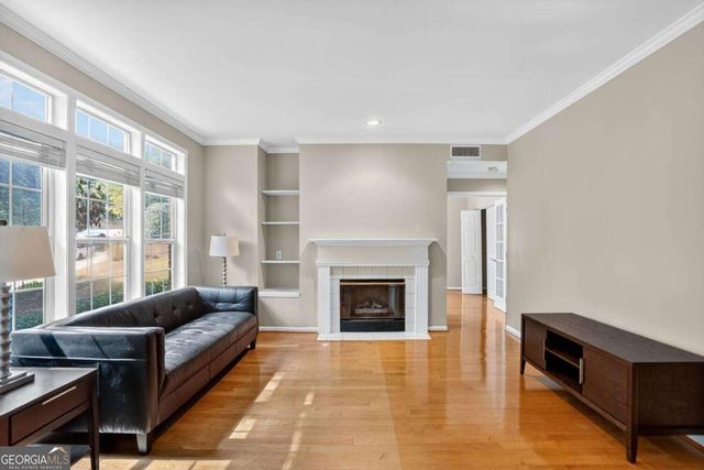 220 Renaissance Parkway NE 2204, Atlanta, GA 30308