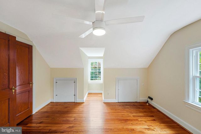 10603 OAK PL, Fairfax, VA 22030