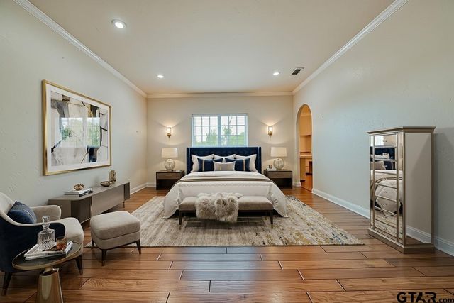 15 W Elmwood, Mt Vernon, TX 75457