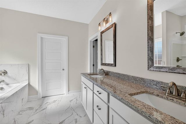 228 Allie Loop, Brunswick, GA 31525