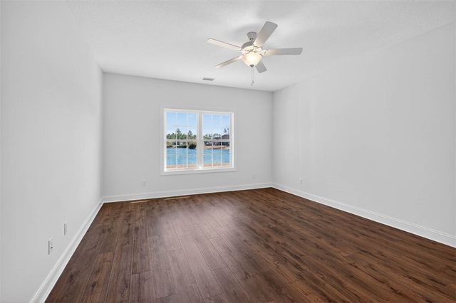 228 Allie Loop, Brunswick, GA 31525