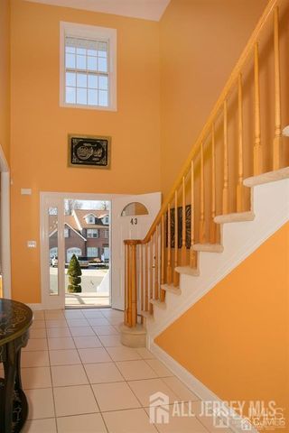 43 Melbloum Lane, Edison, NJ 08837
