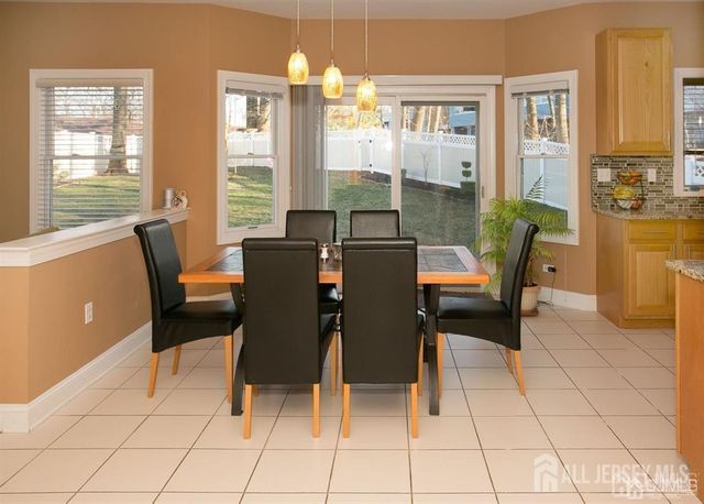 43 Melbloum Lane, Edison, NJ 08837