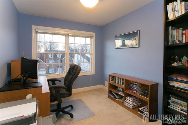 43 Melbloum Lane, Edison, NJ 08837