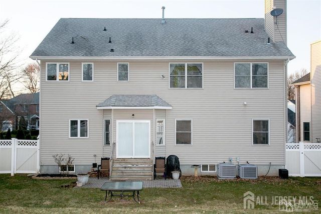 43 Melbloum Lane, Edison, NJ 08837