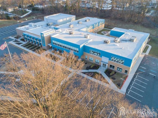 43 Melbloum Lane, Edison, NJ 08837