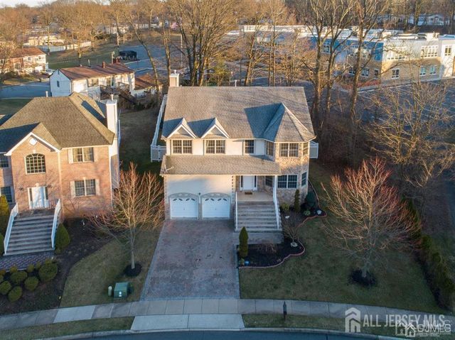 43 Melbloum Lane, Edison, NJ 08837