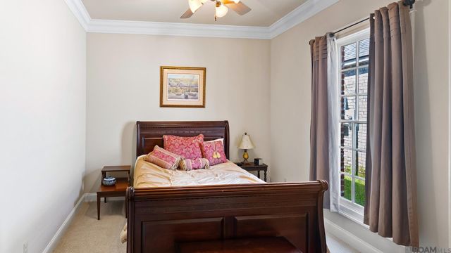 17427 E Club View Ct, Baton Rouge, LA 70810