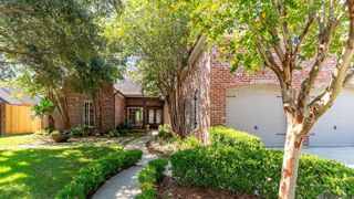 17427 E Club View Ct, Baton Rouge, LA 70810