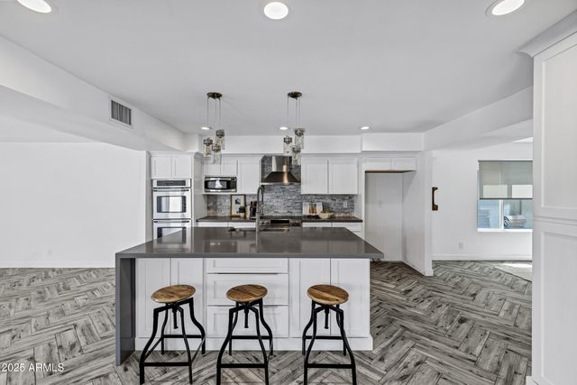 1323 E WHALERS Way, Tempe, AZ 85283