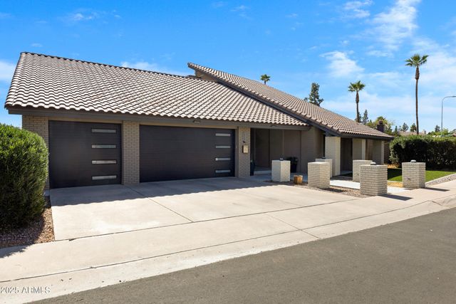 1323 E WHALERS Way, Tempe, AZ 85283