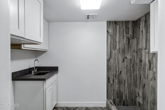 1323 E WHALERS Way, Tempe, AZ 85283