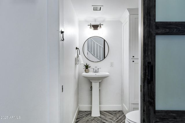 1323 E WHALERS Way, Tempe, AZ 85283