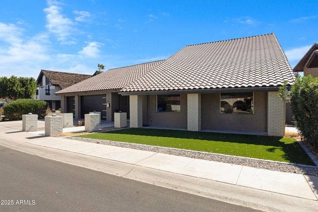 1323 E WHALERS Way, Tempe, AZ 85283