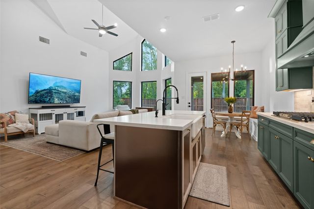 8207 Boundary Waters Drive, Porter, TX 77365