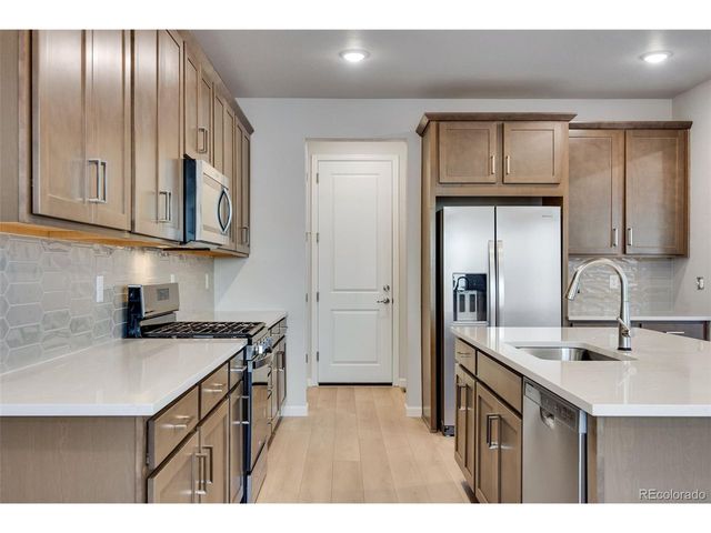 13571 E 99th Pl, Commerce City, CO 80022