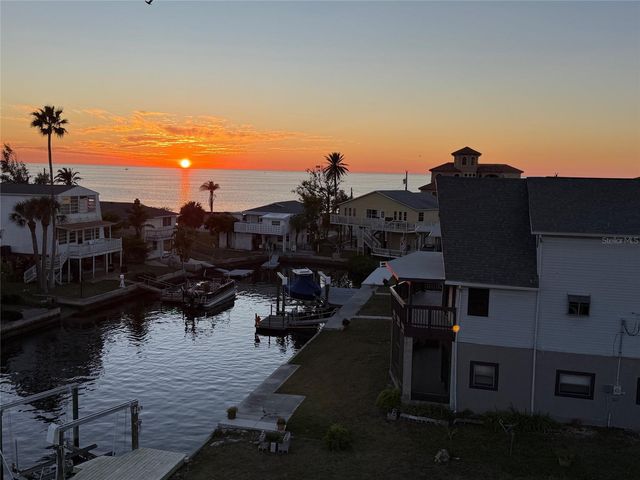 6432 DRIFTWOOD DRIVE, Hudson, FL 34667