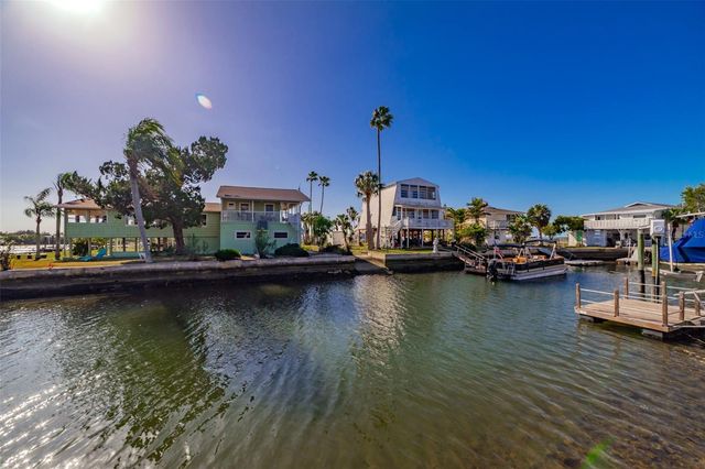 6432 DRIFTWOOD DRIVE, Hudson, FL 34667