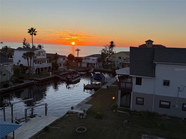 6432 DRIFTWOOD DRIVE, Hudson, FL 34667