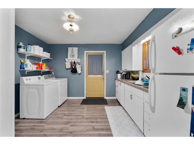 1208 7th Street, Menomonie, WI 54751