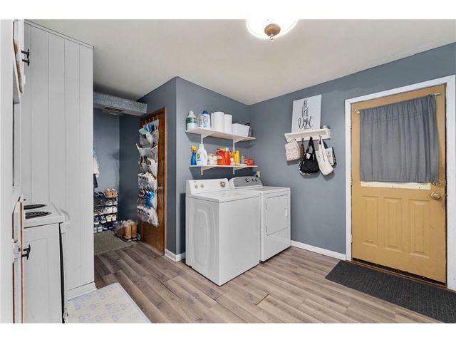 1208 7th Street, Menomonie, WI 54751