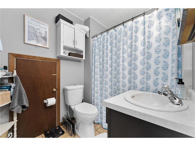 1208 7th Street, Menomonie, WI 54751