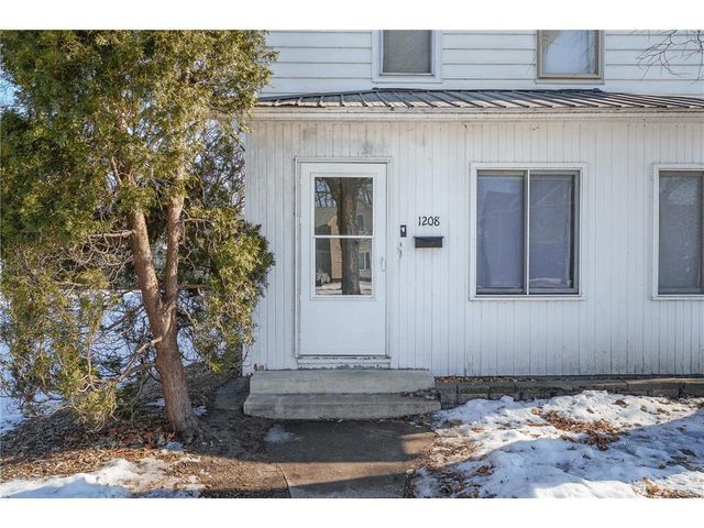 1208 7th Street, Menomonie, WI 54751