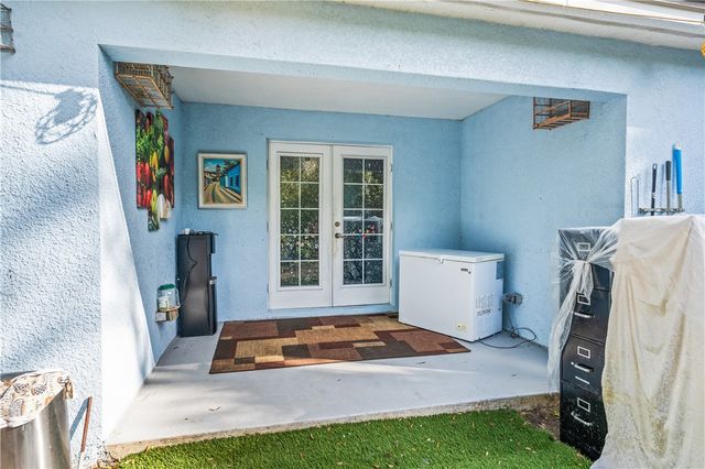 1035 34th Avenue SW, Vero Beach, FL 32968