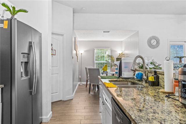 1035 34th Avenue SW, Vero Beach, FL 32968