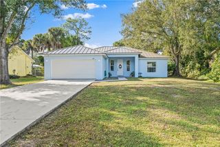 1035 34th Avenue SW, Vero Beach, FL 32968