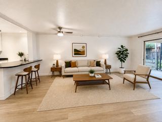 5319 Fleetwood Oaks Avenue 157, Dallas, TX 75235