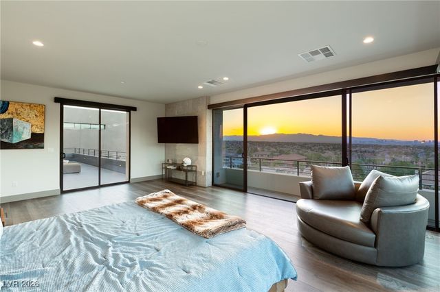 1788 Lapis Ledge Court, Henderson, NV 89012