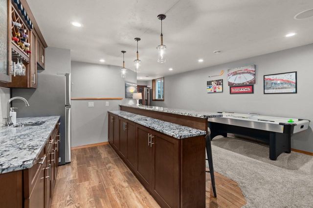 W7054 BLUEBLUFF WAY, Greenville, WI 54942