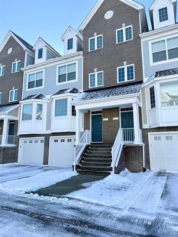 2564 W Towne Street, Ann Arbor, MI 48103