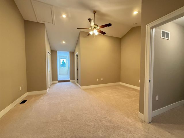 2564 W Towne Street, Ann Arbor, MI 48103