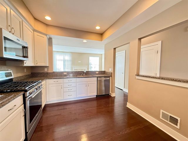 2564 W Towne Street, Ann Arbor, MI 48103