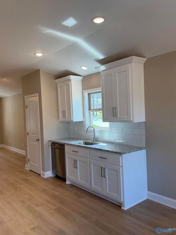 125 Mason Drive, Trinity, AL 35673