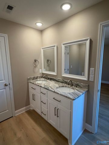 125 Mason Drive, Trinity, AL 35673